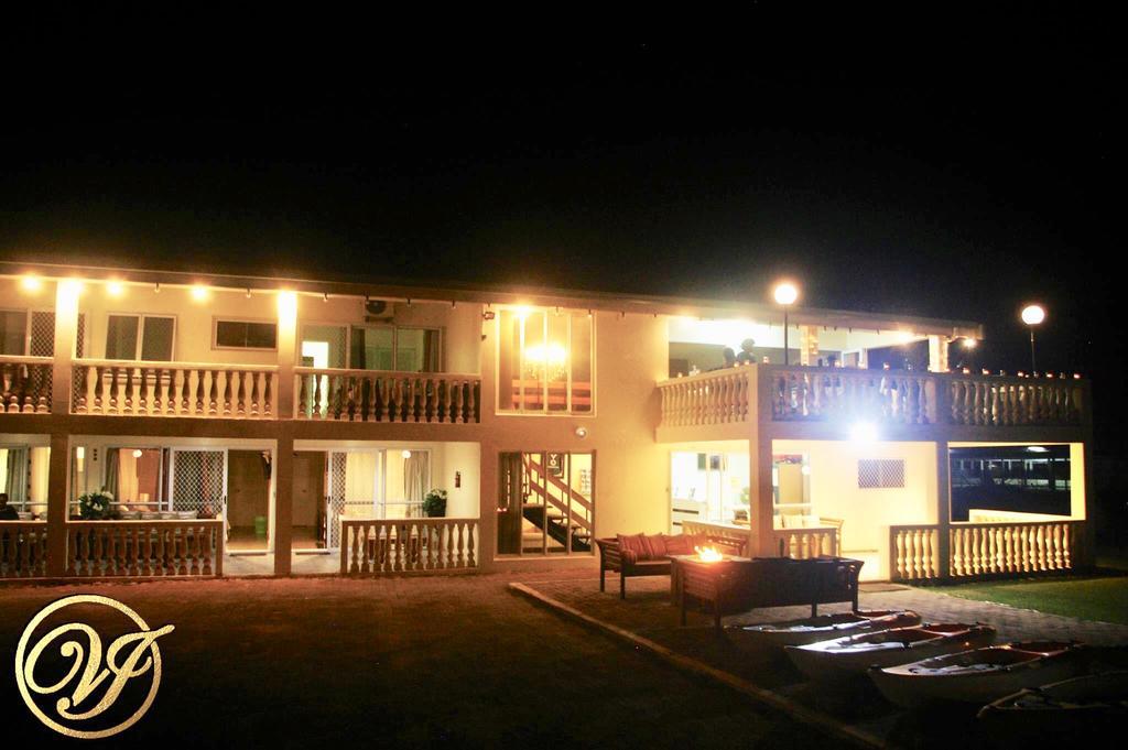 Villa Ishadora นูคูอาโลฟา ภายนอก รูปภาพ